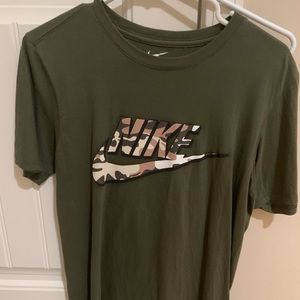 Nike Tee